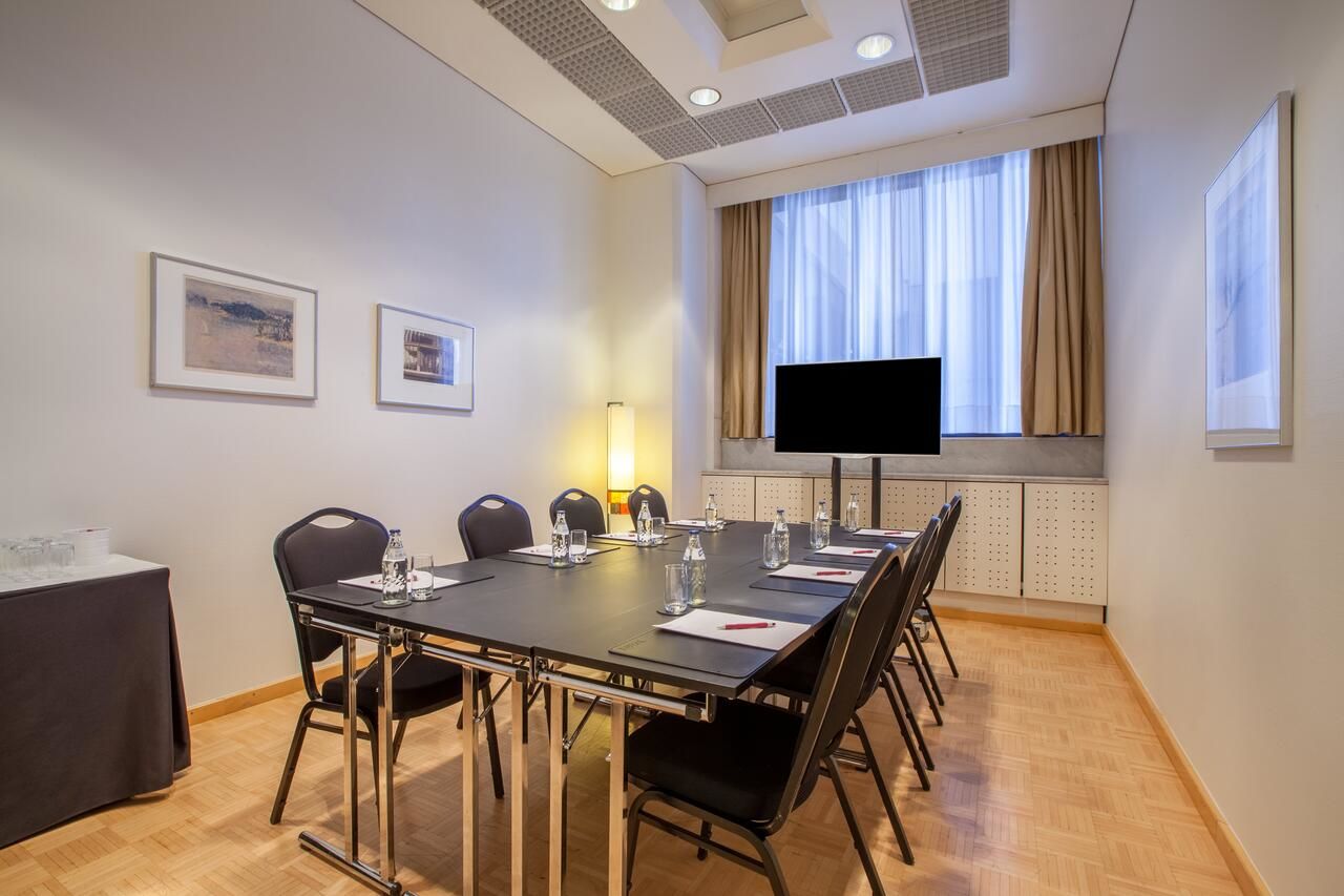 Отель Crowne Plaza Helsinki - Hesperia Хельсинки-17