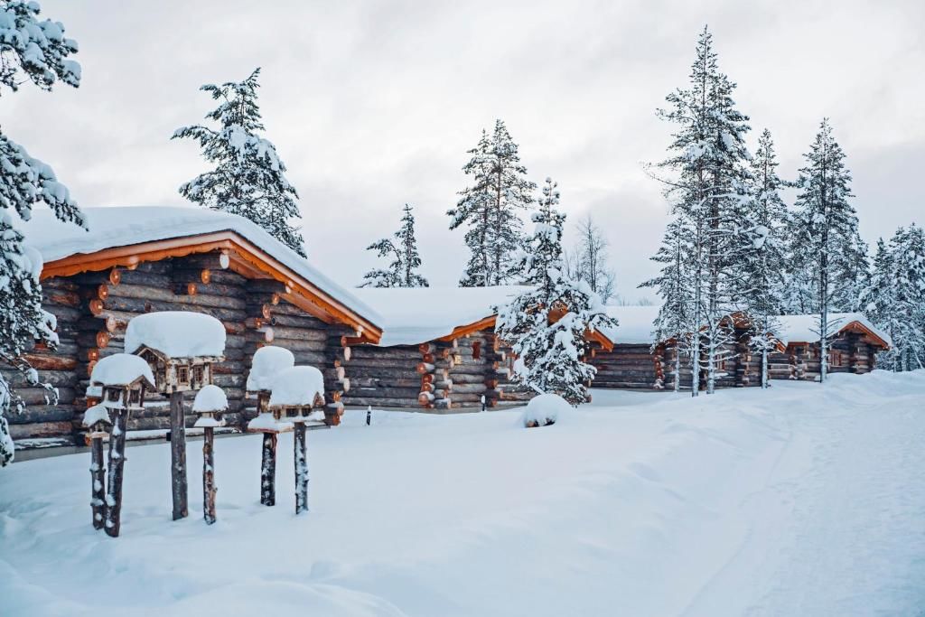 Отель Kakslauttanen Arctic Resort - Igloos and Chalets Саариселькя