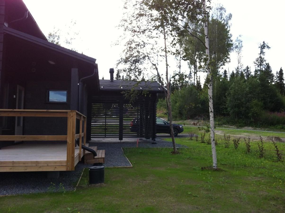 Дома для отпуска Helmikkäpolku Cottage Йямся-13