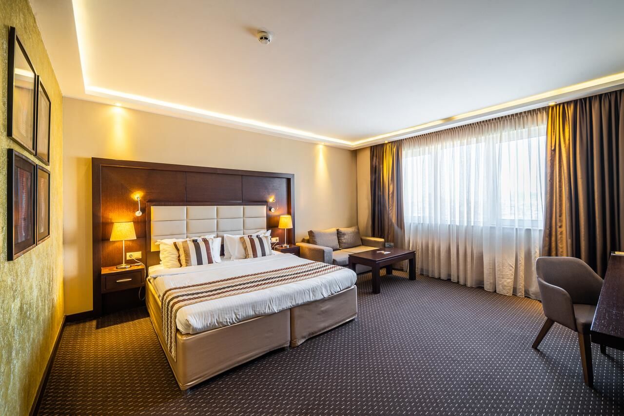 Отель Hotel Imperial Plovdiv Пловдив