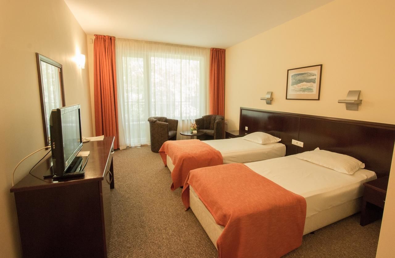Отель Hotel Divesta Варна-32