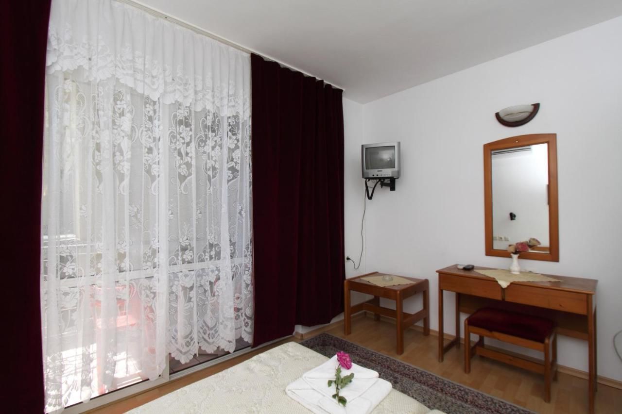 Отель Family Hotel Verona Созополь-42