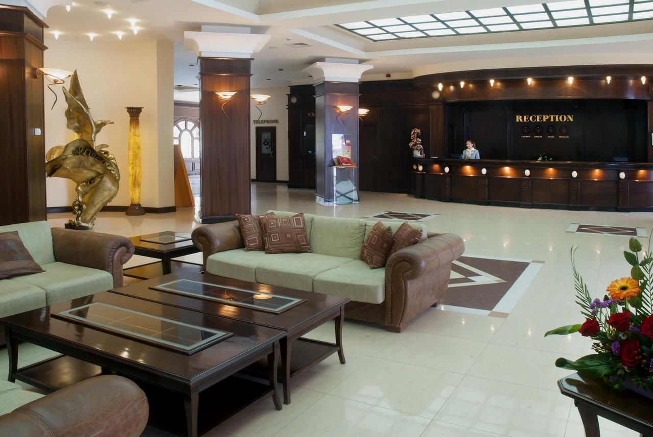 Отель Grifid Club Hotel Bolero & Aqua Park – Ultra All Inclusive Золотые Пески