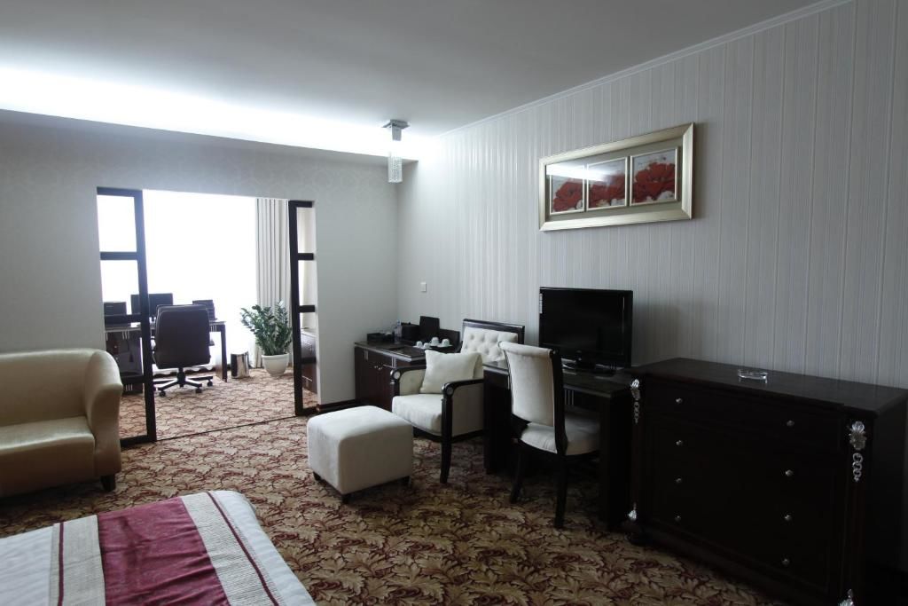 Отель Vega Boutique Hotel Русе