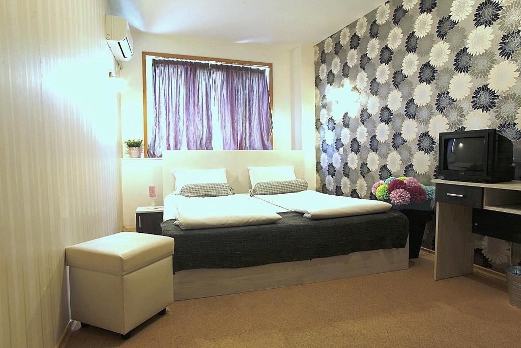 Хостелы Family Hotel Amor Русе-60