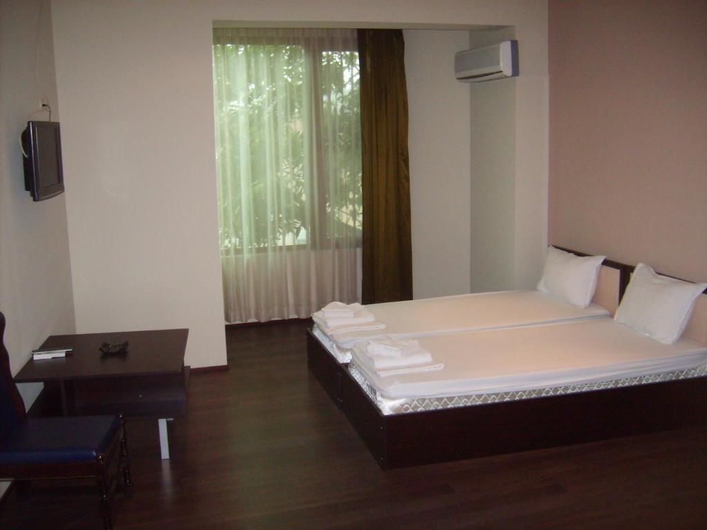 Отель Hotel Trakart Residence Пловдив