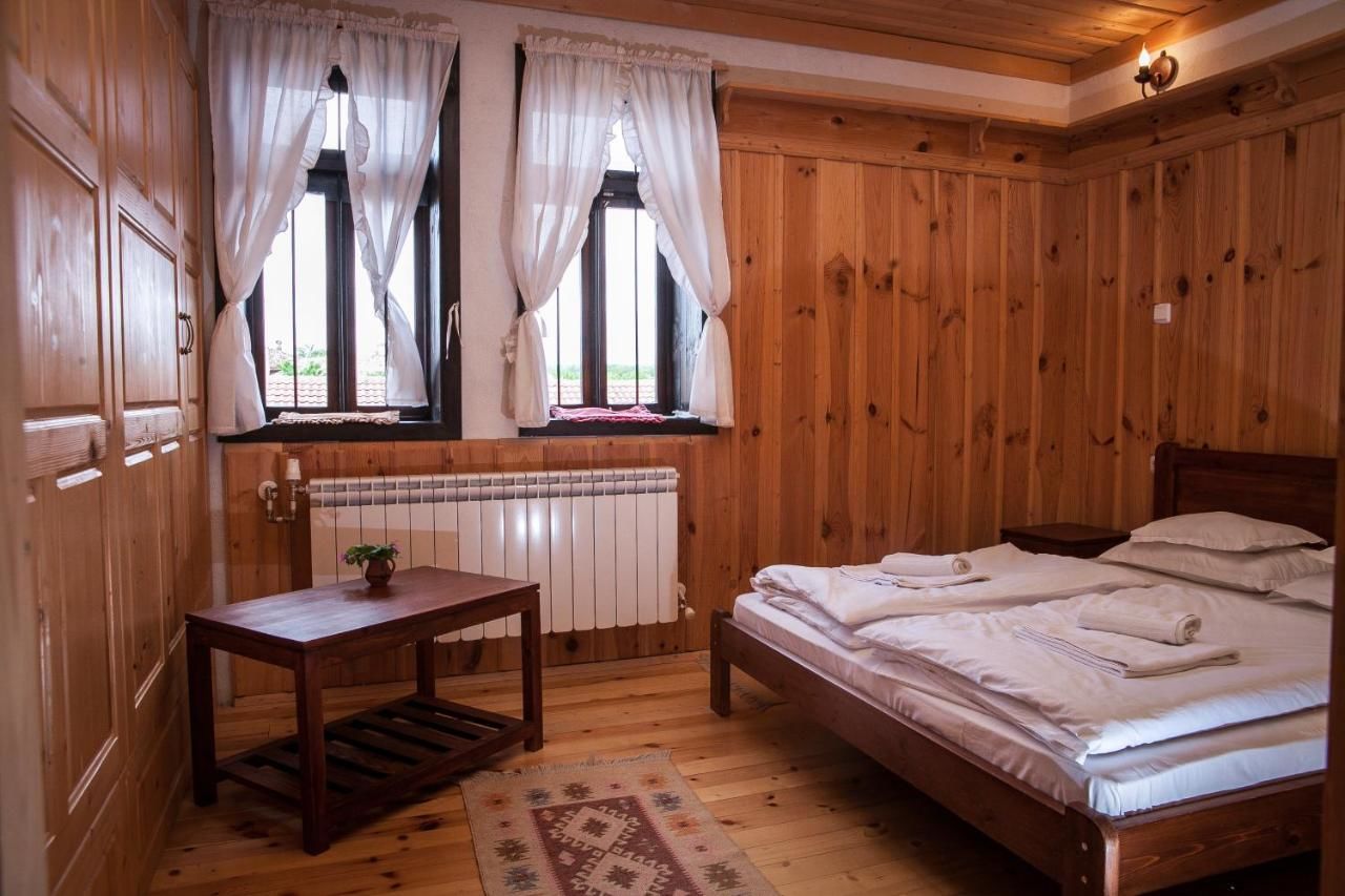 Guest House трейлер