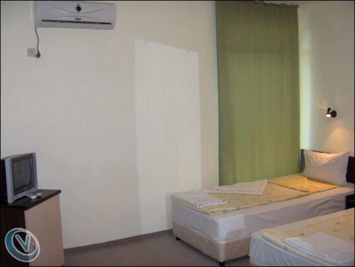 Отель Family Hotel Phoenix Китен-13