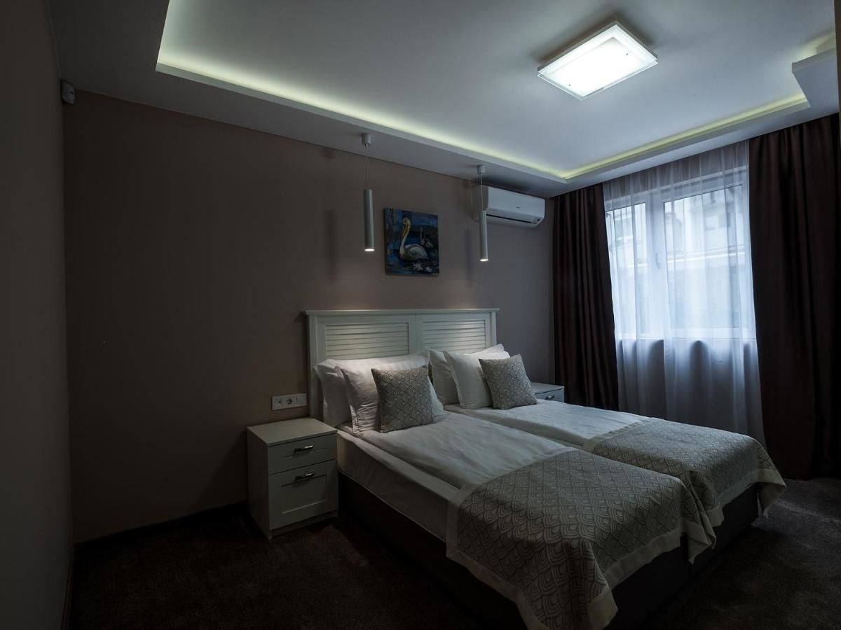 Отель Caro Apartments & Rooms Варна