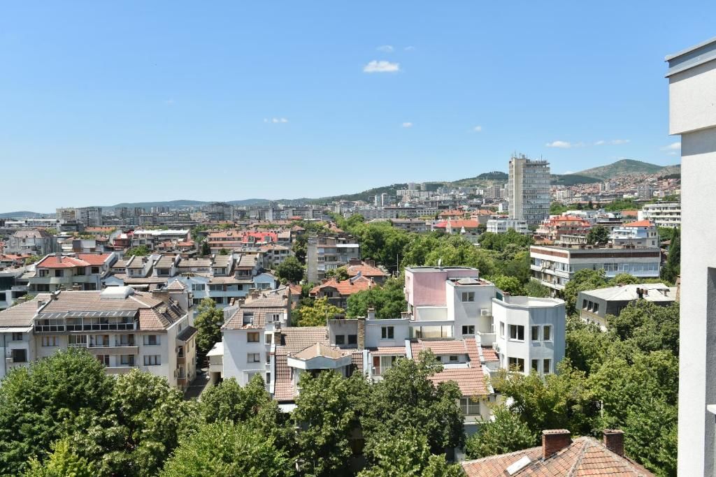 Стара загора болгария. Нова Загора Болгария. Стара Загора город в Болгарии. Стара Загора Болгария фото города. Стара Загора Болгария достопримечательности.