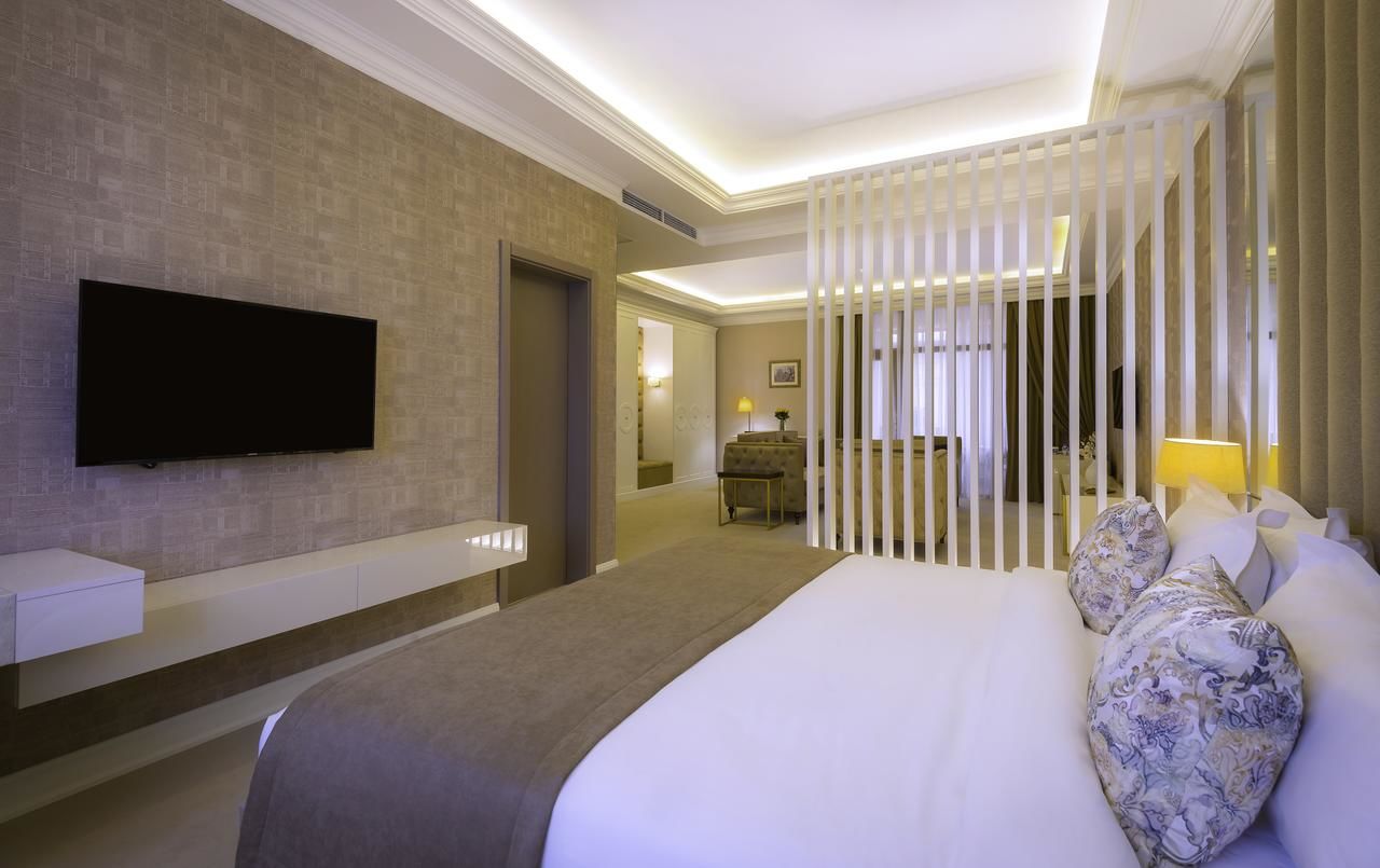 Отель Paris Hotel Yerevan Ереван-47