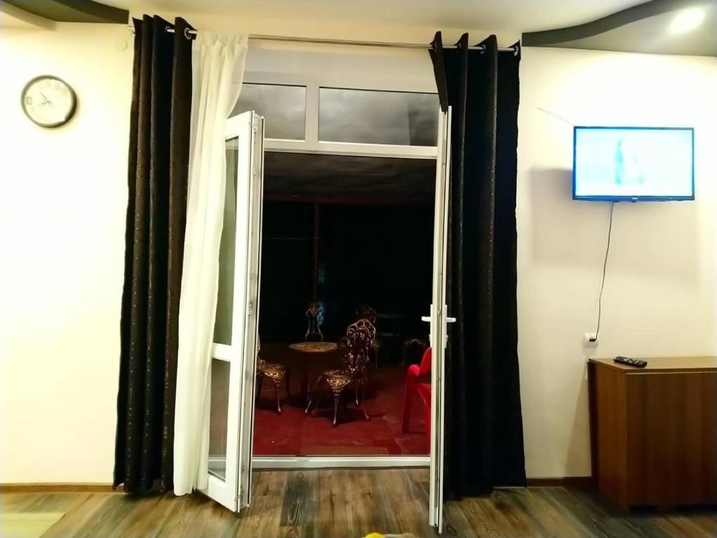 Отели типа «постель и завтрак» ApartHotel in Alaverdi Алаверди