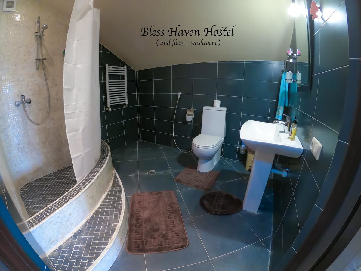 Хостелы Bless Haven Hostel and Tours Ереван-47