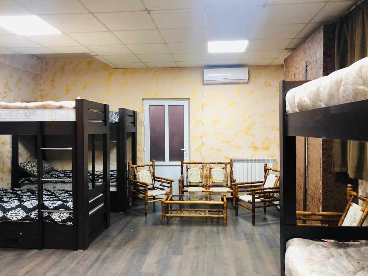 Хостелы Gold Time Hostel Ереван-4