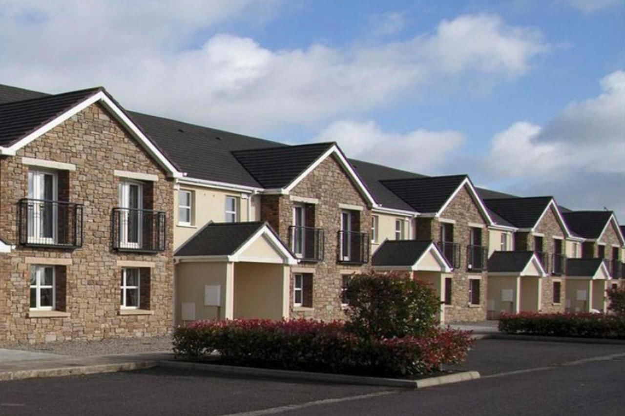 Terraced house фото