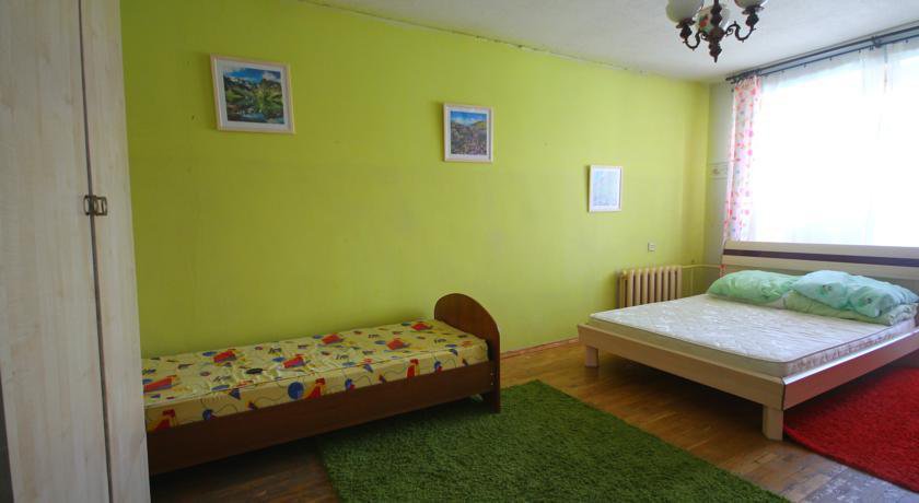 Комната дешевого общежития. Молодежный бульвар 4 уфа общежитие. Хостел уфа. Салават общежитие уфимская 60. Уфа сниму комнату в общежитии р.