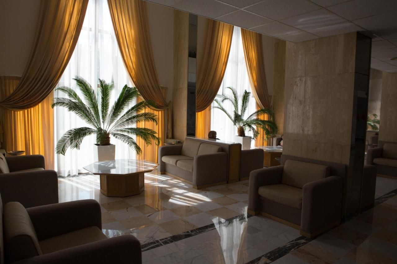 Фото отеля самшитовая роща абхазия
