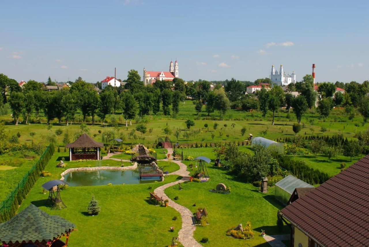 Усадьба якимовича в глубоком фото