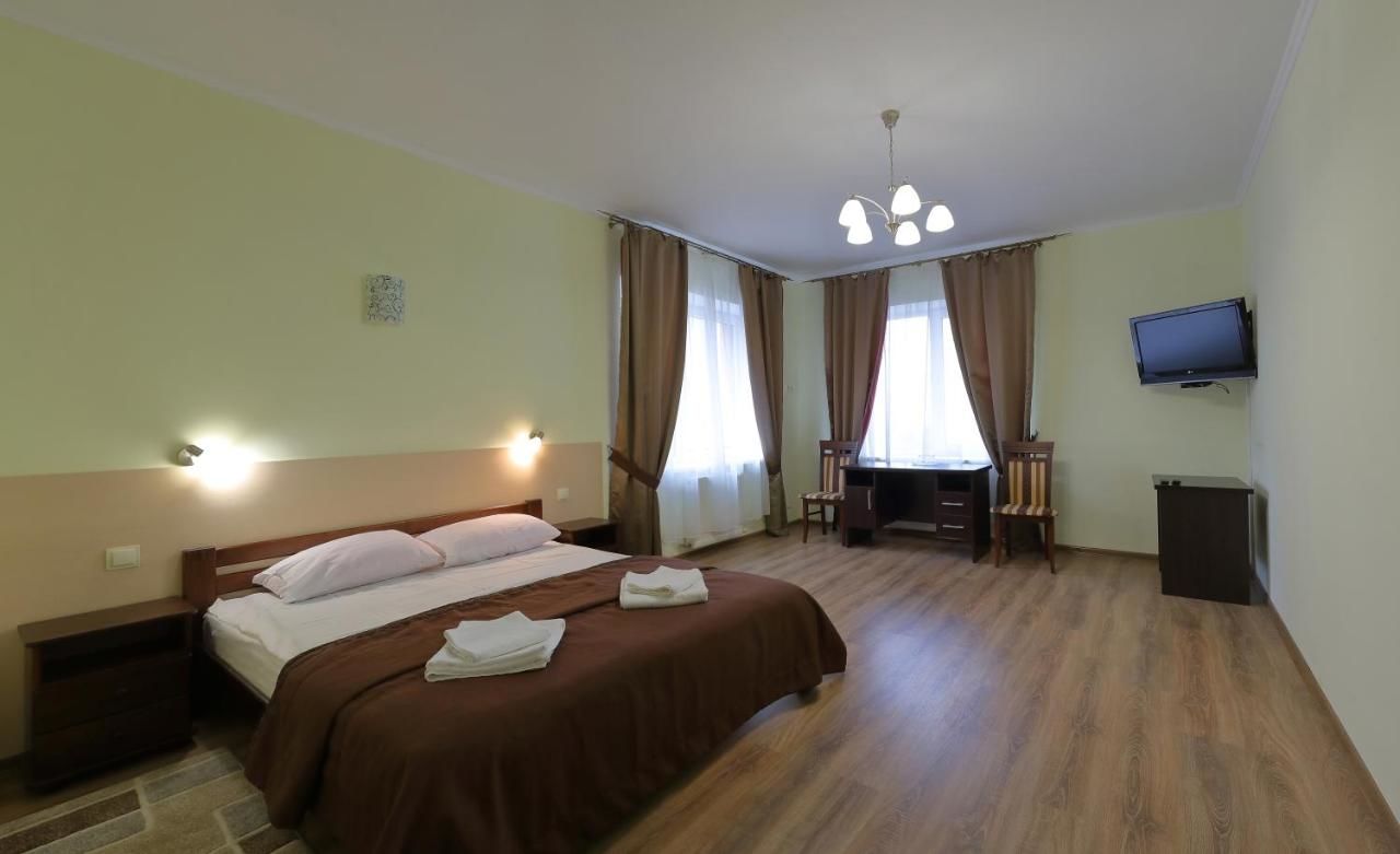 Отель Hotel Karpaty Ивано-Франковск-45