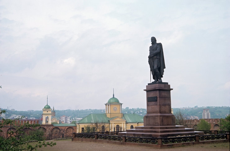 Памятник Михаилу Кутузову