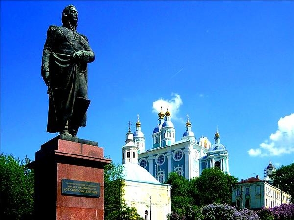 Памятник Михаилу Кутузову