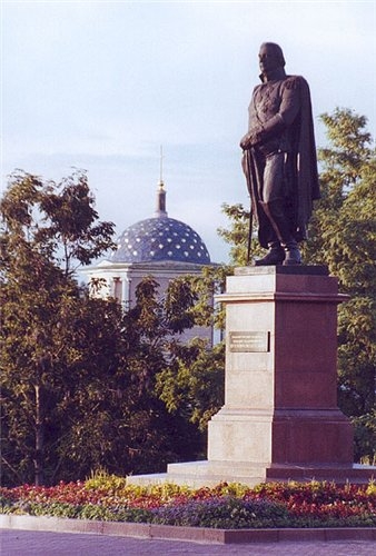 Памятник Михаилу Кутузову