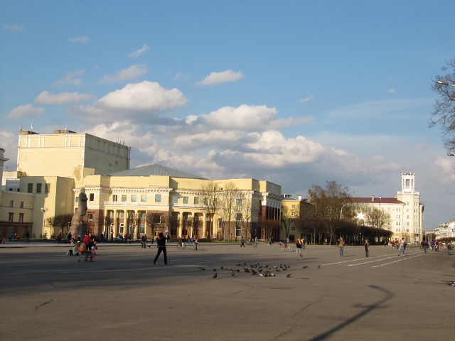 Площадь Ленина в Смоленске
