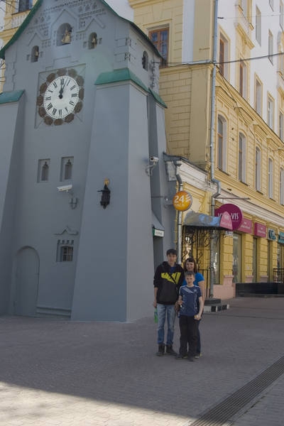 Башня с часами в Нижнем Новгороде
