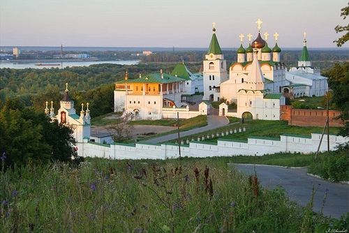 Святые ворота Вознесенского Печерского монастыря