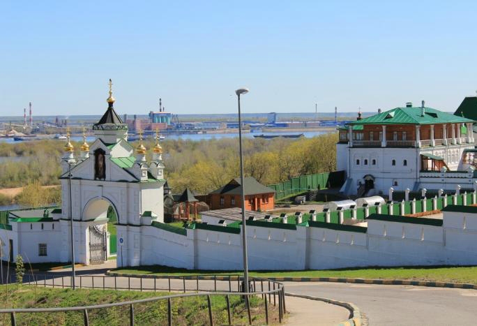 Святые ворота Вознесенского Печерского монастыря