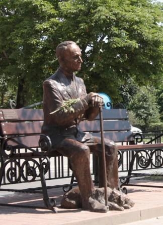 Памятник ветерану