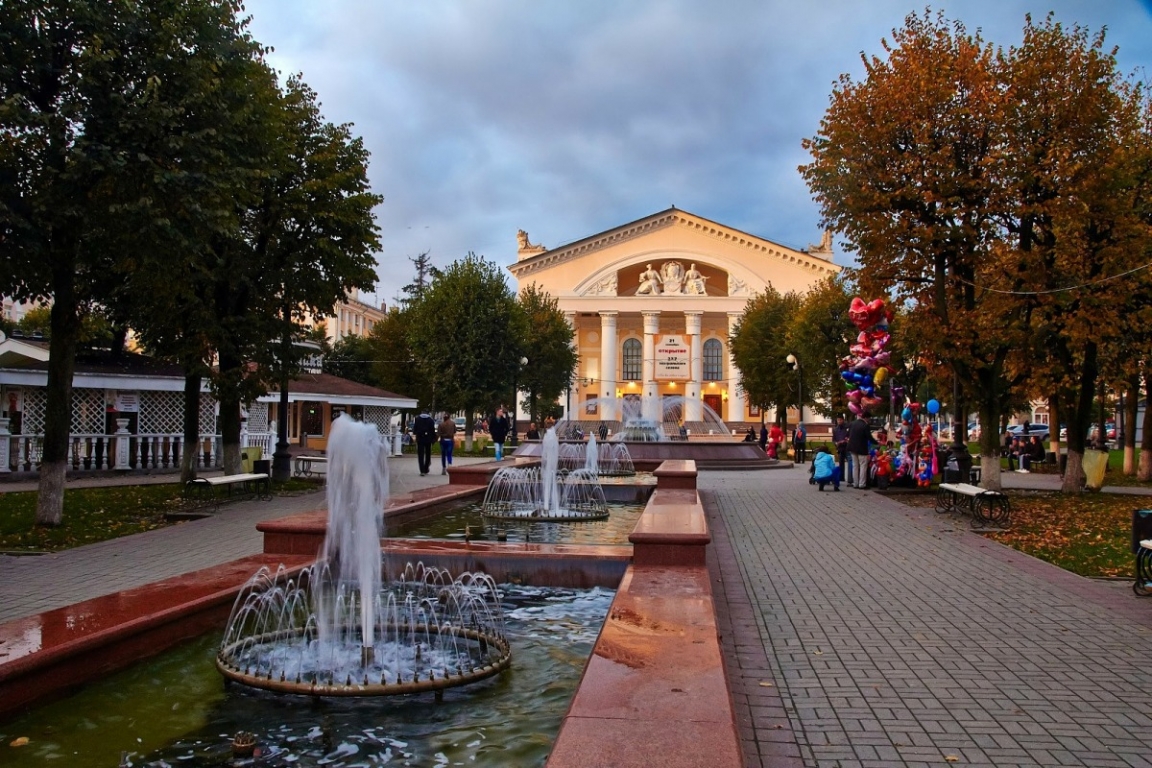 Калужский драматический театр Калуга фото, афиша