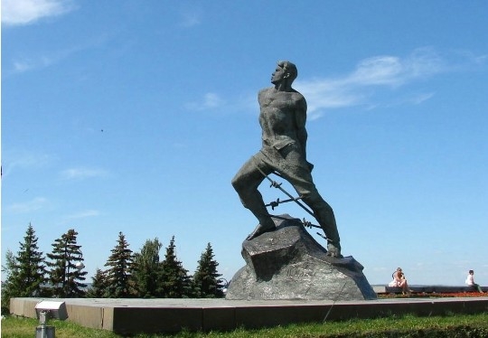 Памятник Мусе Джалилю Казань