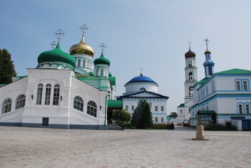 Собор в честь Грузинской иконы Божией Матери в Раифском монастыре