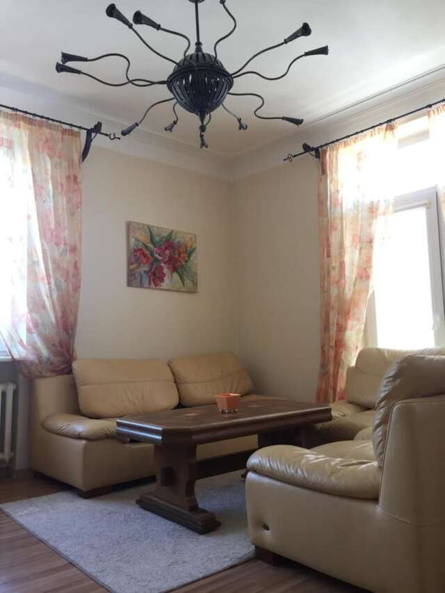 Апартаменты Old Town apartament Шяуляй-4