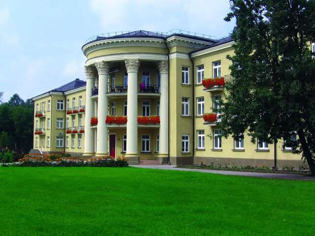 Санатории Rehabilitation Centre & SPA Draugystės sanatorija Друскининкай-5