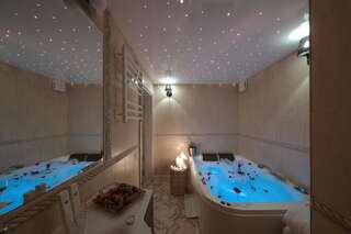 Апартаменты Deluxe Jacuzzi Apartment Клайпеда