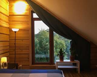 Фото номер Room in a Scandinavian Style House Двухместный номер с 1 кроватью, вид на сад