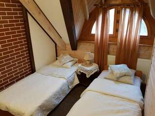 Отели типа «постель и завтрак» Jasminum Слупск Стандартный двухместный номер с 2 отдельными кроватями-4