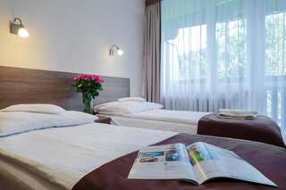 Отель Hotel***NAT Piwniczna Zdrój Пивнична Двухместный номер с 2 отдельными кроватями-10