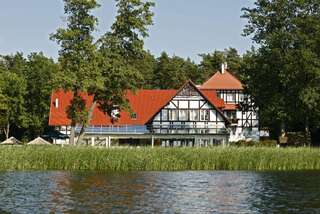Курортные отели Jabłoń Lake Resort Пиш