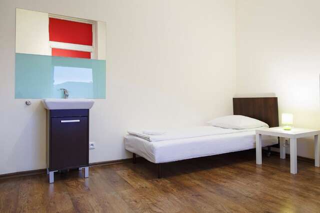 Хостелы Boutique Hostel Лодзь-14