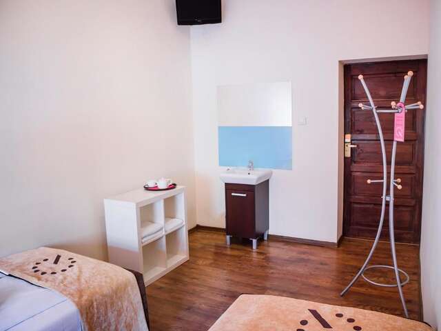 Хостелы Boutique Hostel Лодзь-17