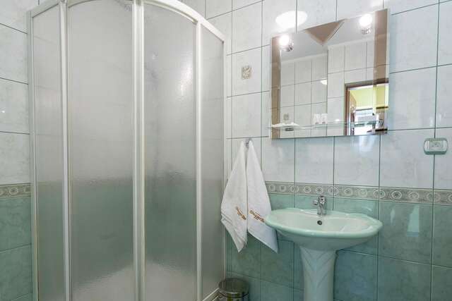 Отель Hotel Góralski Raj Новы-Тарг-7