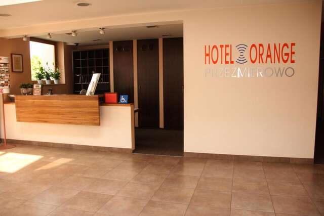 Отель Hotel Orange Przeźmierowo Пжезмерово-5