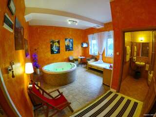 Фото Отель Hotel Krak город Мысленице (39)