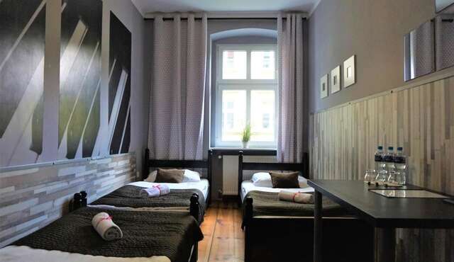 Хостелы Explorer Hostel & Apartment Stare Miasto Познань-44