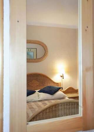 Фото номер Pensjonat Tara Двухместный номер с 1 кроватью или 2 отдельными кроватями