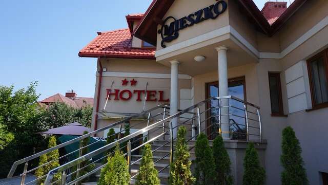 Отель Hotel Mieszko Жешув-38