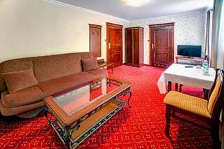 Фото номер Hotel Zajazd Polonez Двухместный номер Делюкс с 1 кроватью